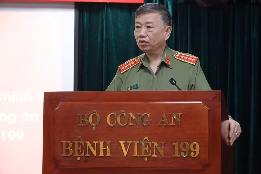 Đại tướng Tô Lâm - Ủy viên Bộ Chính trị, Bộ trưởng Bộ Công an phát biểu tại buổi thăm và làm việc với Bệnh viện 199 tại Đà Nẵng.