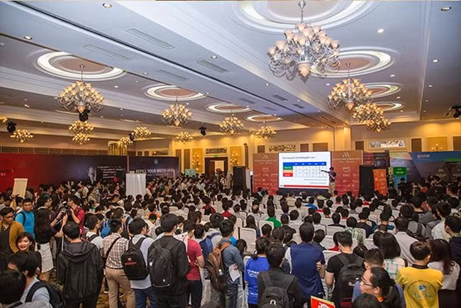 VietNam Web Summit 2017 thu hút rất đông các chuyên gia cũng như các tập đoàn và doanh nghiệp công nghệ tham dự.