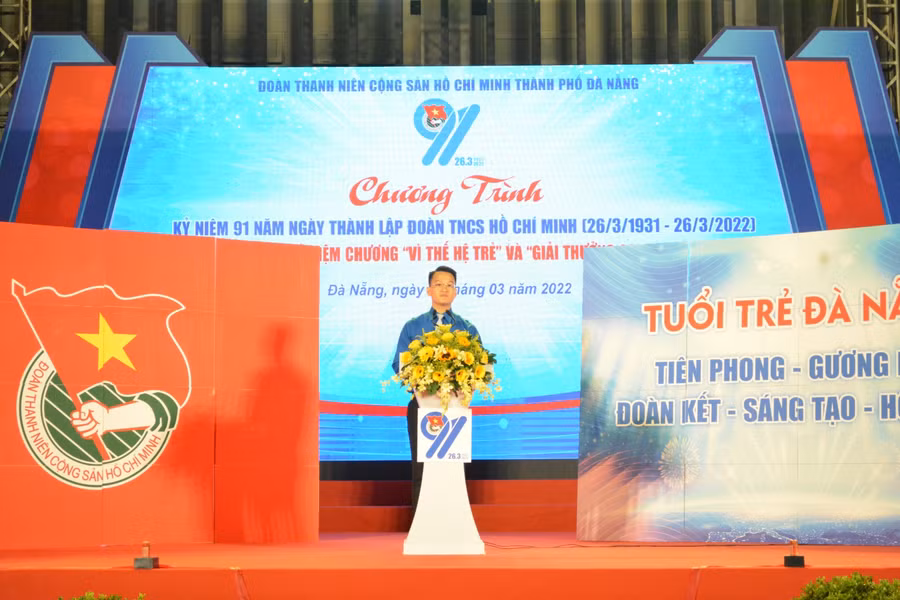 Anh Nguyễn Mạnh Dũng - Bí thư Thành Đoàn Đà Nẵng phát biểu tại Lễ kỷ niệm.