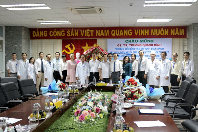 Các đại biểu chụp hình lưu niệm (Ảnh: BVCC).