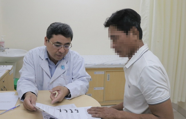 PGS TS BS. Bùi Hồng Thiên Khanh tư vấn cho người bệnh thoái hóa khớp