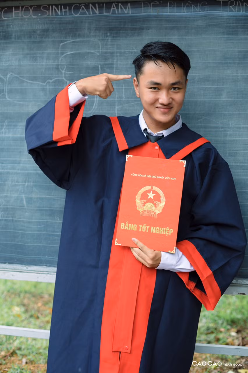 Em Phan Văn Trường - thủ khoa khối A của TP. Đà Nẵng. Ảnh: NVCC.