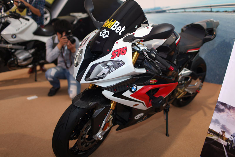Triển lãm BMW World Xpo tại Việt Nam: Chưa xứng tầm thương hiệu ảnh 11 Siêu môtô BMW S1000RR đình đám.