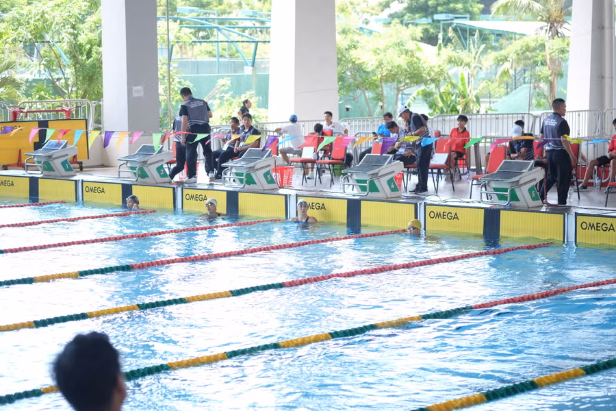 Các vận động viên sau khi hoàn thành phần thi của mình.