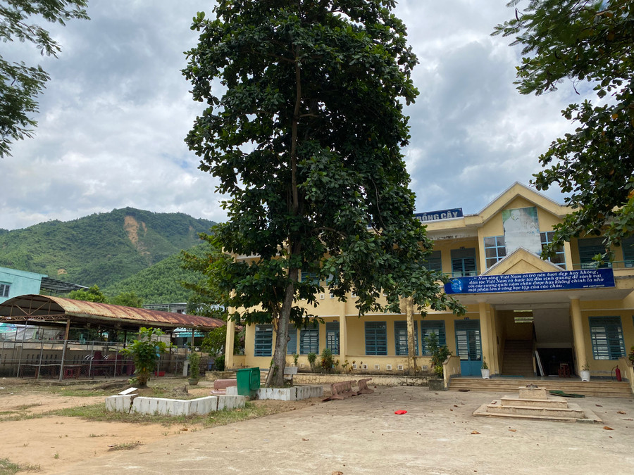 Trường Tiểu học Hòa Bắc tại thôn Nam Yên. Ảnh: Hoàng Vinh. Trường Tiểu học Hòa Bắc tại thôn Nam Yên. Ảnh: Hoàng Vinh.