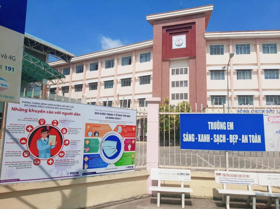 Cần Thơ: Triển khai hàng loạt biện pháp đảm bảo sức khỏe giáo viên, học sinh giữa tâm dịch Corona