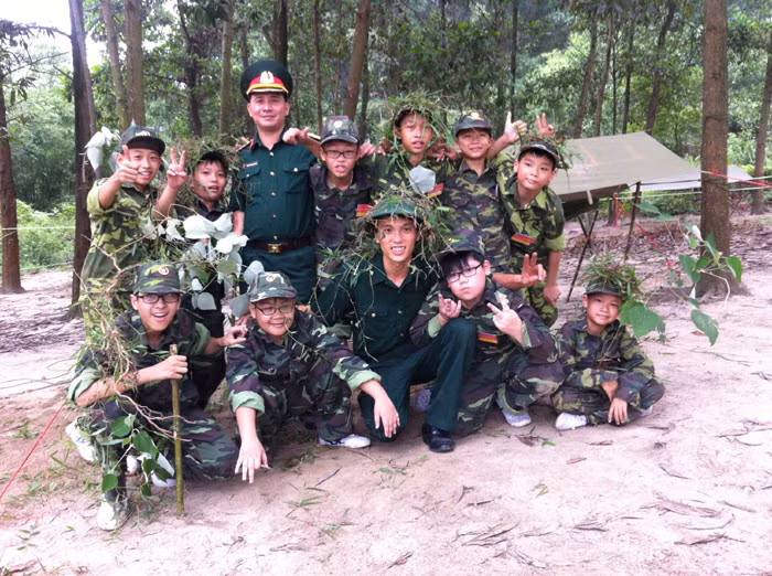 Một hoạt động hành quân dã ngoại của các "chiến sỹ nhí"