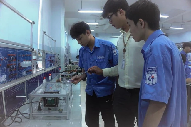 Trường CĐ Kỹ thuật Cao Thắng tổ chức đào tạo 24 ngành nghề cho người lao động bị ảnh hưởng bởi dịch Covid-19. Ảnh: minh họa