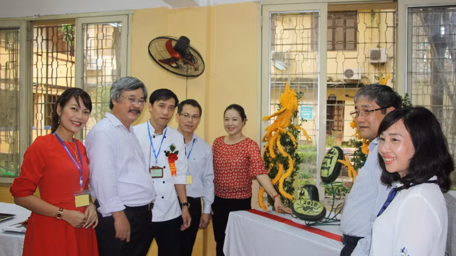 Tổng Cục trưởng Nguyễn Hồng Minh thăm Tiểu ban Du lịch- Nhà hàng- Khách sạn