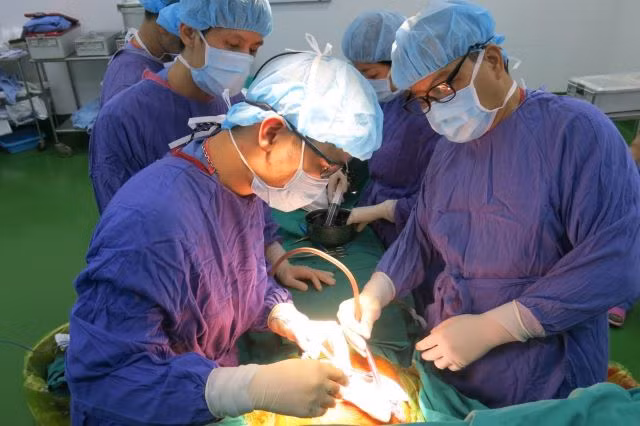 Dấu hiệu và cách điều trị hiệu quả bệnh động mạch vành