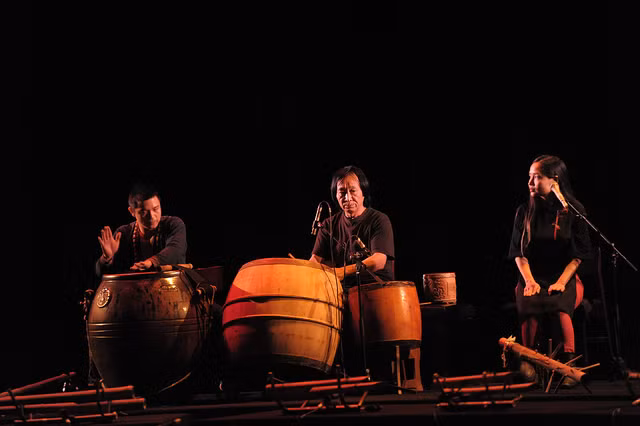 Dự án sẽ làm việc với di sản nhạc và phim của Việt Nam