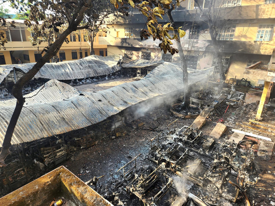 Hiện trường vụ cháy. Hiện trường vụ cháy.