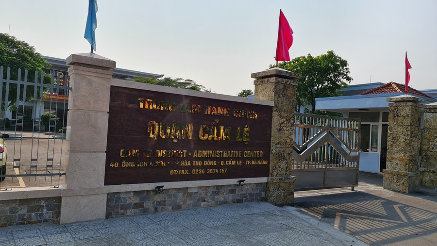 Trụ sở làm việc UBND quận Cẩm Lệ. Ảnh: Hoàng Vinh.