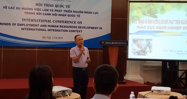 Ông Đỗ Văn Giang chia sẻ thông tin về xu hướng việc làm mới 