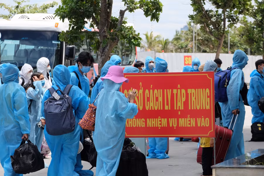 Người dân sau khi về Đà Nẵng sẽ được cách ly y tế tập trung 14 ngày.