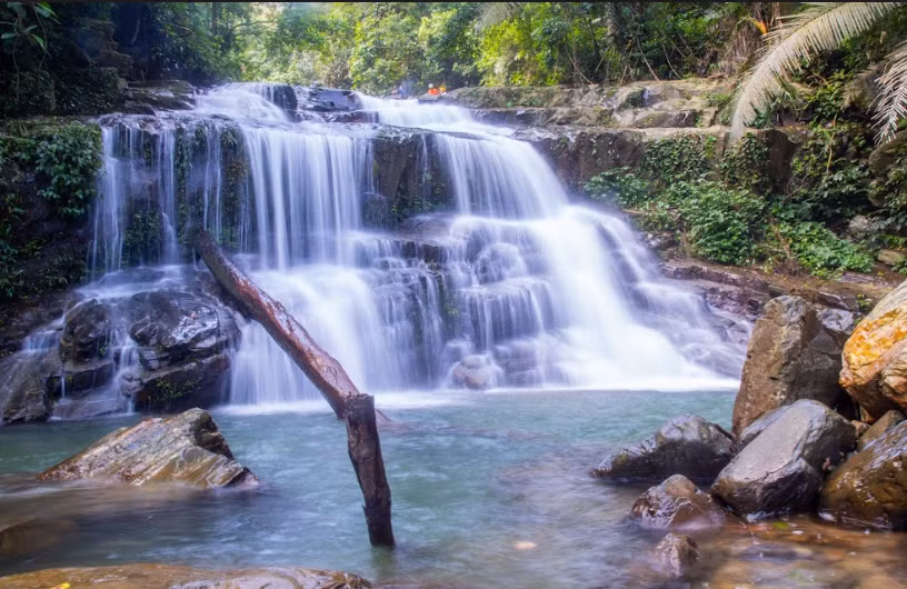 Quảng Bình sẽ chú trọng các nội dung về xây dựng và phát triển các sản phẩm du lịch mới, đặc trưng. Quảng Bình sẽ chú trọng các nội dung về xây dựng và phát triển các sản phẩm du lịch mới, đặc trưng.