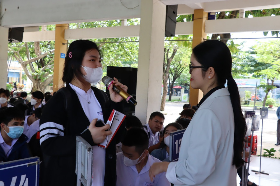 Học sinh Đà Nẵng được trang bị các kỹ năng hội nhập trong kỷ nguyên số. (Ảnh: Hoàng Vinh) Học sinh Đà Nẵng được trang bị các kỹ năng hội nhập trong kỷ nguyên số. (Ảnh: Hoàng Vinh)