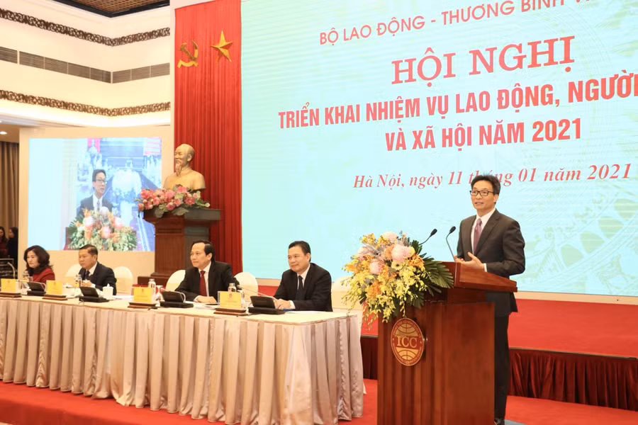 Phó Thủ tướng Vũ Đức Đam phát biểu tại hội nghị