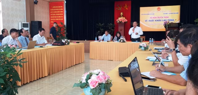 Quang cảnh hội nghị.