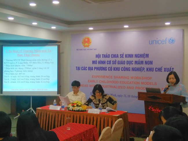 Đại diện trường MN tư thục Thái Quang, Biên Hòa, Đồng Nai báo cáo tham luận tại hội thảo. Đại diện trường MN tư thục Thái Quang, Biên Hòa, Đồng Nai báo cáo tham luận tại hội thảo.