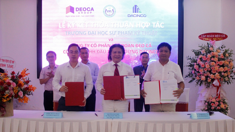 Trường Đại học Sư phạm Kỹ thuật ký kết hợp tác với các doanh nghiệp. Trường Đại học Sư phạm Kỹ thuật ký kết hợp tác với các doanh nghiệp.