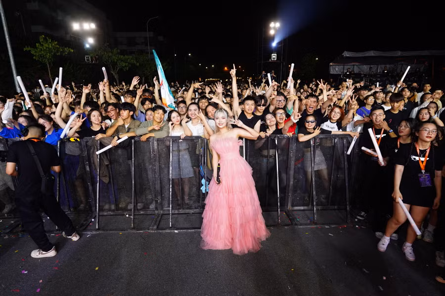 Sinh viên Trường Đại học FPT trong sự kiện. Ảnh: Hiền Phan.