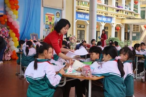 Tiết dạy của cô giáo Hoàng Trà My, giáo viên Trường Tiểu học Ỷ La.