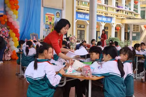 Tiết dạy của cô giáo Hoàng Trà My, giáo viên Trường Tiểu học Ỷ La.