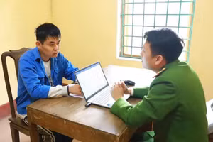 Lương Thế Hiệp tại CQ CA. (Ảnh: CA TQ)