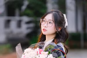 Em Nguyễn Thùy Dương, nữ sinh giành giải Nhất môn Lịch sử Kỳ thi học sinh giỏi quốc gia.