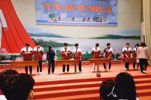 Trường THPT Nguyễn Huệ (TP Yên Bái) chủ động rèn luyện kỹ năng sáng tạo, tự học cho học sinh.