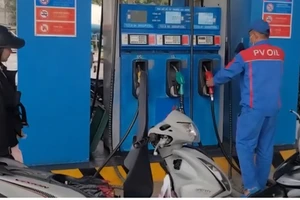 Cơ quan chức năng khuyến cáo người dân không tích trữ xăng dầu.