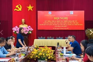 Bà Nguyễn Thu Hương, Phó Giám đốc Sở GD&ĐT Yên Bái phát biểu tại hội nghị.