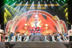 Chương trình nghệ thuật tại Yên Bái mừng 95 năm Ngày thành lập Đảng Cộng sản Việt Nam.