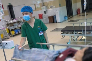 Cô giáo trẻ may mắn được đưa đến bệnh viện kịp thời. (Ảnh: BVCC)