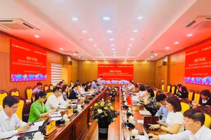 2 Văn phòng Tỉnh ủy Yên Bái và Lào Cai họp bàn phương án hợp nhất.