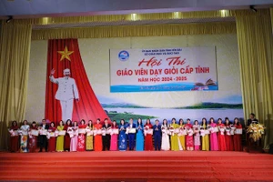 351 thầy cô Yên Bái đạt danh hiệu 'Giáo viên dạy giỏi'