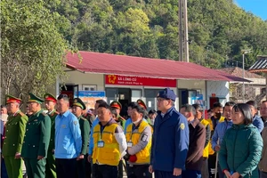 Tổ xe ôm tự quản được thành lập để phục vụ khách du lịch. (Ảnh: My Ly)