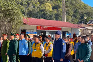 Tổ xe ôm tự quản được thành lập để phục vụ khách du lịch. (Ảnh: My Ly)