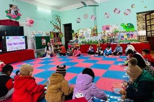 Các em học sinh Trường Mầm non Sơn Vĩ. (Ảnh: Nguyễn Hà)