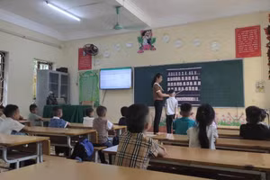 Chuẩn bị kỹ năng tiếng Việt cho các em học sinh dân tộc thiểu số trước khi bước vào năm học mới.