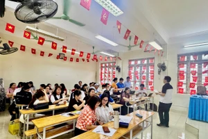 100% giáo viên trong nhà trường tham gia học tiếng Anh ngoài giờ dạy. (Ảnh: NTCC)