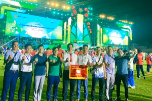 Hình ảnh thể hiện sự quyết tâm của các HLV tỉnh Yên Bái.