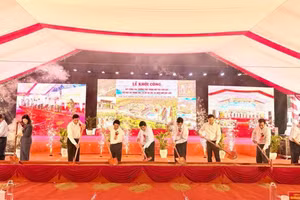 Lễ khởi công trường nội trú liên cấp tại xã Minh Tân, Tuyên Quang.