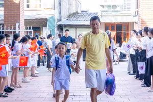 Ngày tựu trường ở Tuyên Quang.