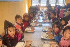 Trẻ em huyện vùng cao Mù Cang Chải có tỉ lệ suy dinh dưỡng cao của tỉnh Yên Bái.