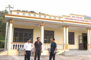 Loa phát thanh tại các nhà văn hóa phát huy vai trò trong giảm nghèo tại Tuyên Quang. 