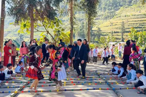 Tuyên Quang chú trọng giáo dục văn hóa truyền thống trong trường học.