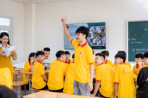 Học viên, sinh viên Trường Cao đẳng Bách khoa Tây Nguyên trong một hoạt động trải nghiệm. (Ảnh: NT)