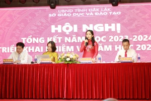 Sở GD&ĐT Đắk Lắk tổ chức Hội nghị tổng kết năm học 2023-2024, triển khai nhiệm vụ năm học 2024-2025. (Ảnh: TT)